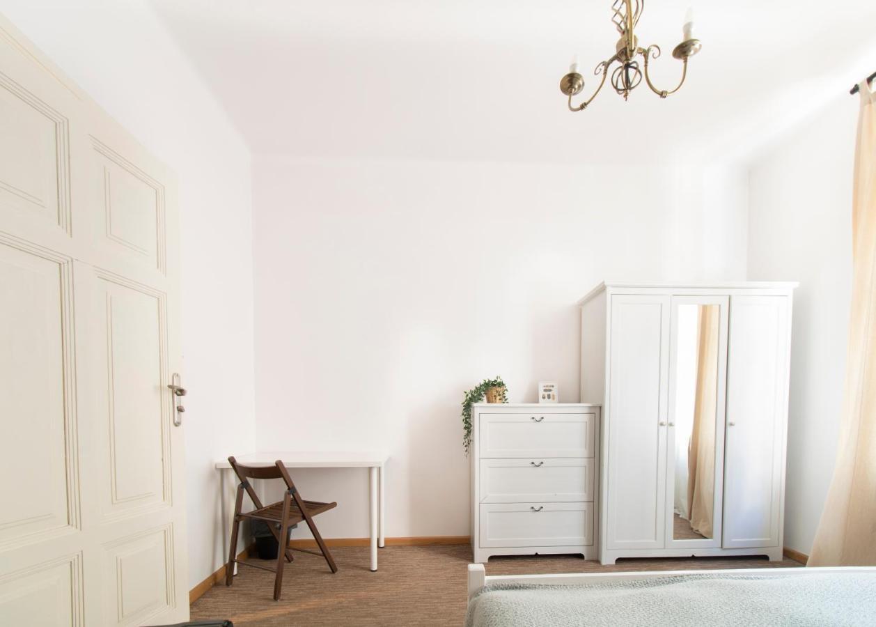 Spacious Apartments Zyblikiewicza Street Krakow Luaran gambar