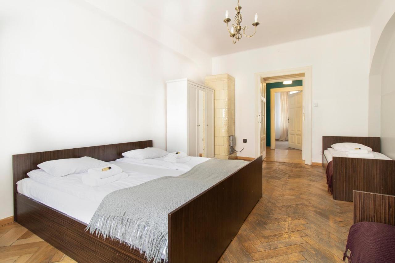 Spacious Apartments Zyblikiewicza Street Krakow Luaran gambar