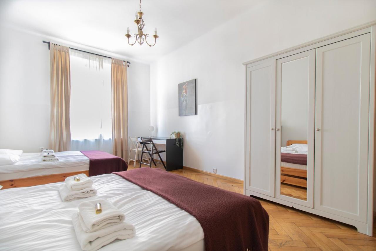 Spacious Apartments Zyblikiewicza Street Krakow Luaran gambar