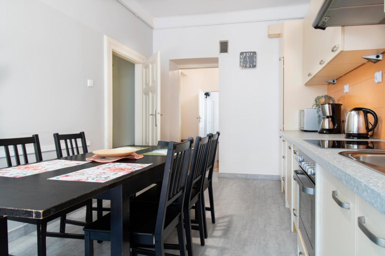 Spacious Apartments Zyblikiewicza Street Krakow Luaran gambar