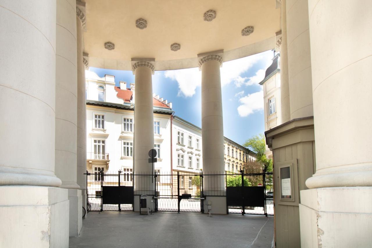 Spacious Apartments Zyblikiewicza Street Krakow Luaran gambar